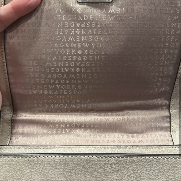 Kate Spade Patterson Drive Maisie Hand Bag
Pristine Condition! - Picture 3 of 15